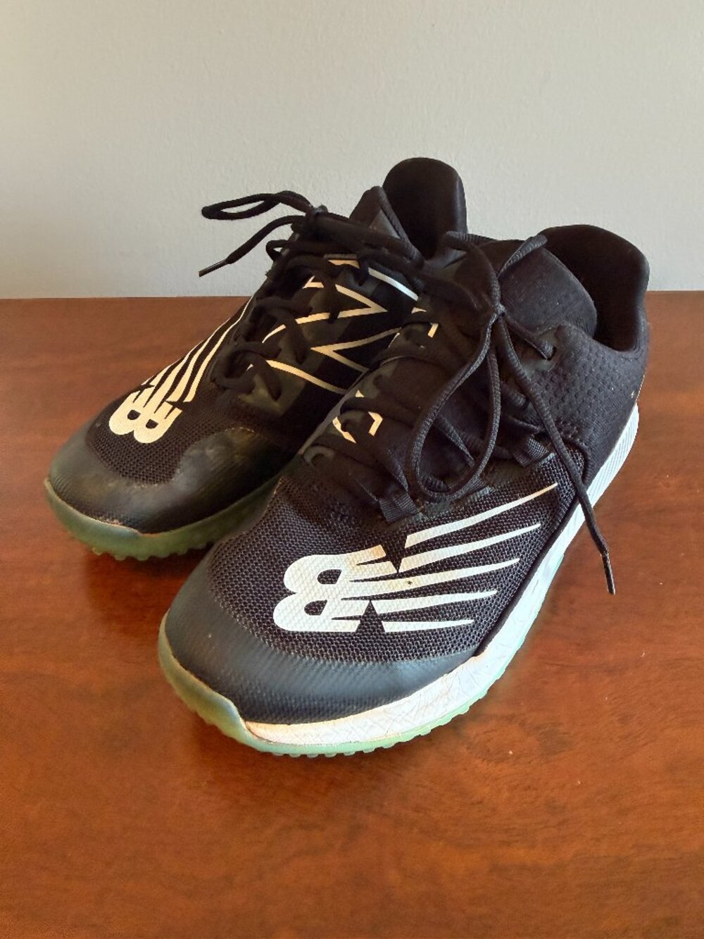 New Balance FuelCell 4040v6 Turf Trainer Baseball Shoes Men's Size 7.5